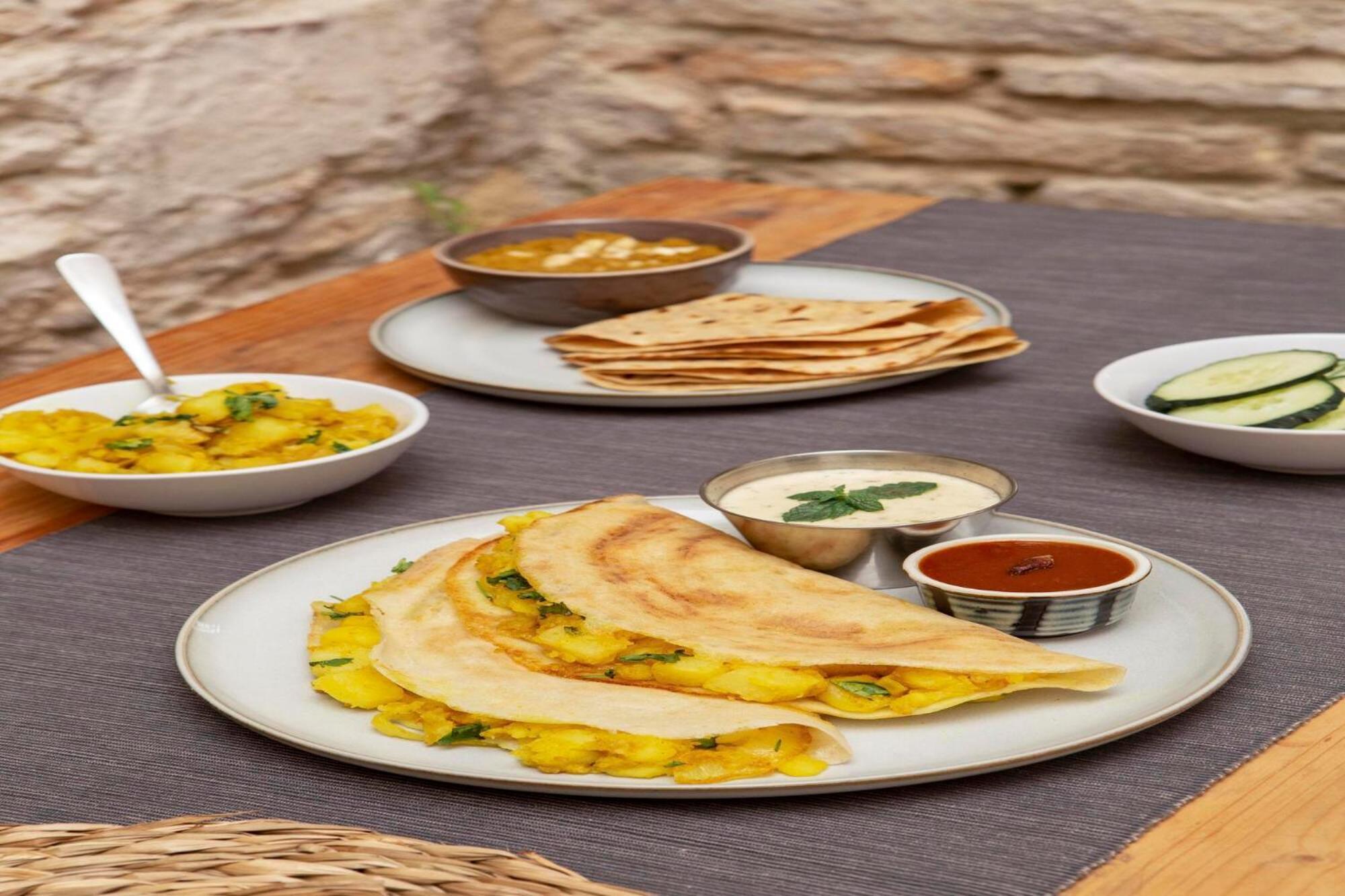 ניו דלהי Fabhotel Swiss International Patel Nagar מראה חיצוני תמונה